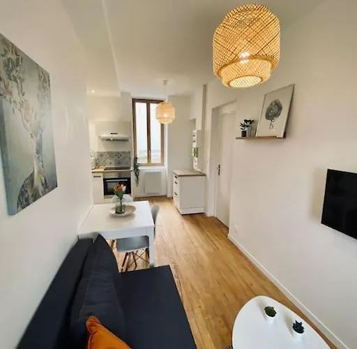 Jolie T2. Proche Centre Ville, Aquensis Et Thermes Bagneres-de-Bigorre